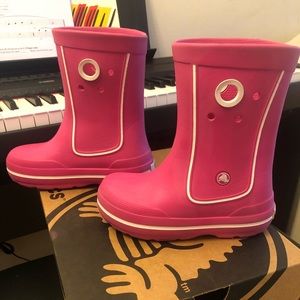 Crocs rain boots for girls size 1